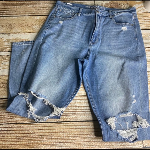 American Eagle Mom Jean size 14 long - Picture 1 of 4